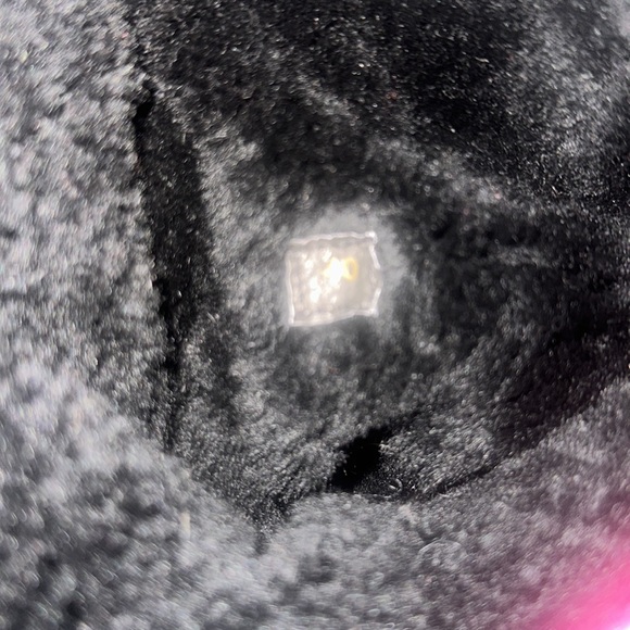 Burberry Sport real shearling nylon leather trim boots rubber sole size 40 9 euc - Picture 15 of 16